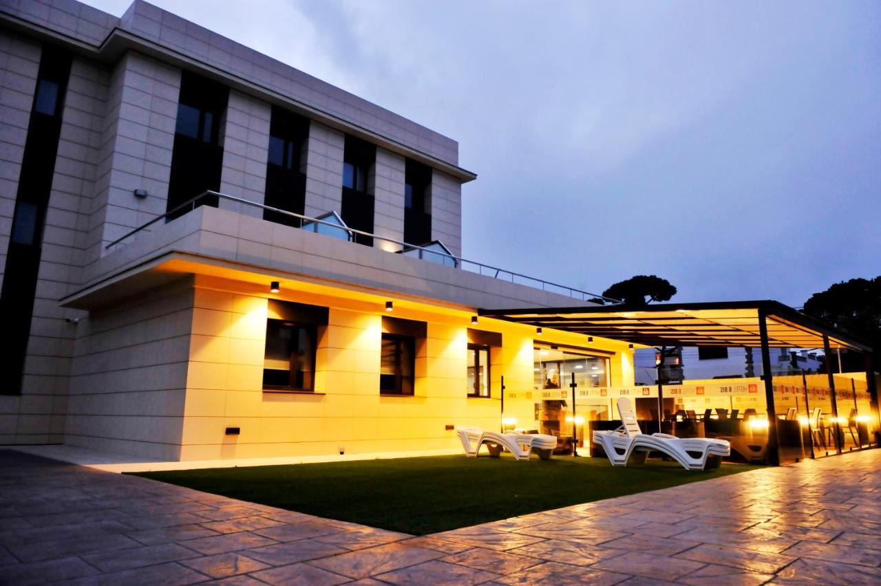 6 Bis Hotel 카스테데펠스 외부 사진