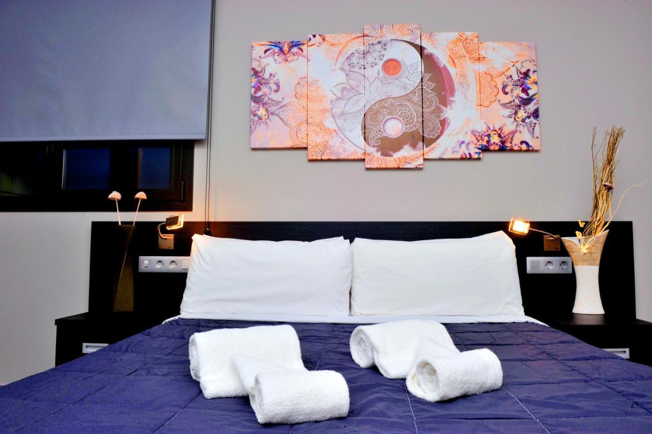6 Bis Hotel 카스테데펠스 외부 사진